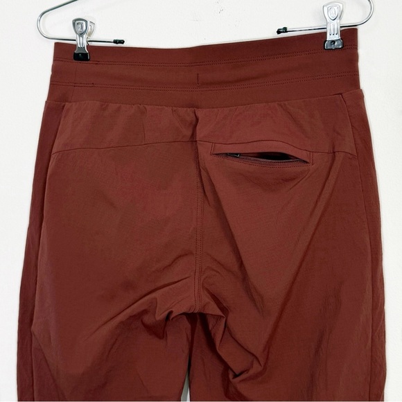 Athleta Trekkie North Outdoor Hiking Joggers in Rust Red size 2 - Picture 6 of 7